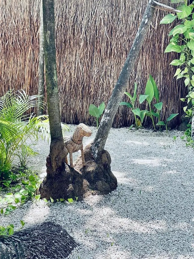 Hotel Pal Mar Glamtainer Tulum
